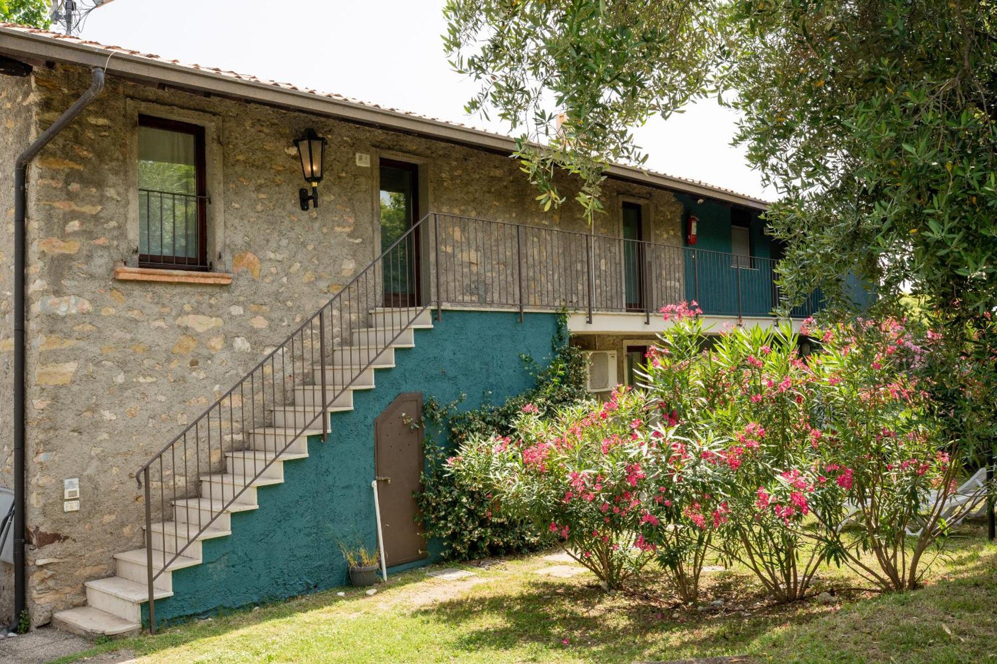 Sivinos Camping Boutique Manerba del Garda Exterior foto