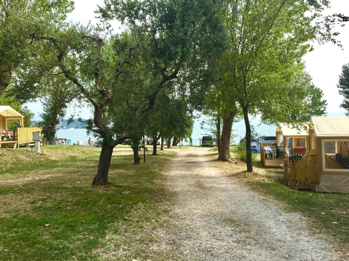 Sivinos Camping Boutique Manerba del Garda Exterior foto